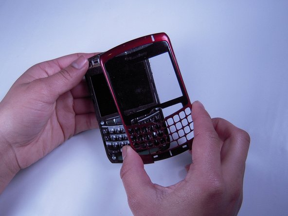 BlackBerry Curve 8310 Lens Replacement: crwdns2935265:06crwdnd2935265:03crwdnd2935265:03crwdne2935265:0