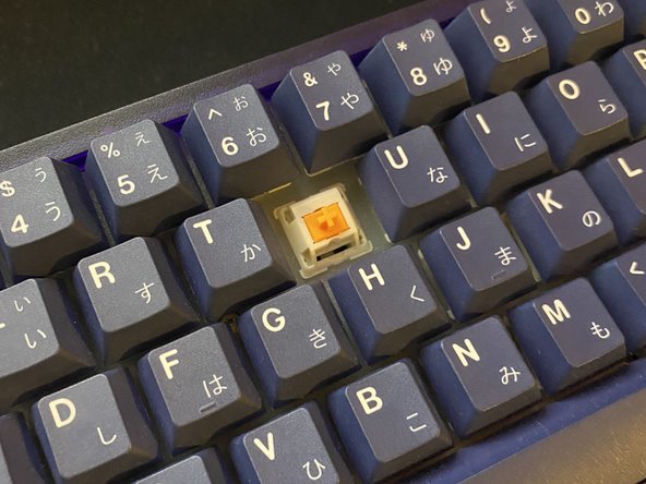 How to Replace KBD67 Lite R3 Keyboard Switch Spring: Schritt 6, Bild 3 von 3