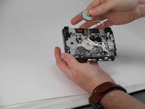 Sony TCM-450 Capstan / Reel Motor Replacement: crwdns2935265:011crwdnd2935265:02crwdnd2935265:02crwdne2935265:0