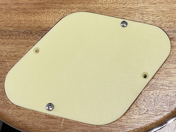 Les Paul Guitar Pickup Replacement: crwdns2935265:03crwdnd2935265:02crwdnd2935265:03crwdne2935265:0