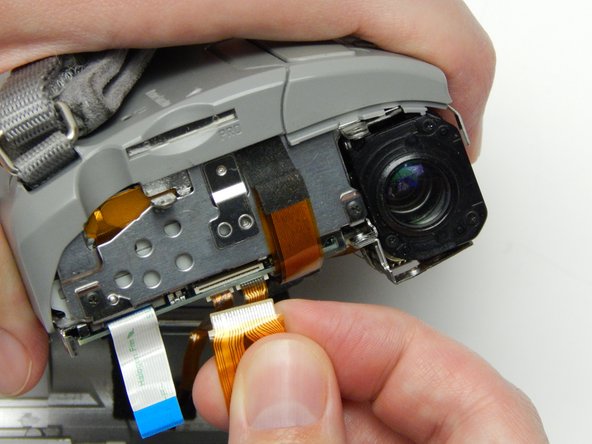 Sony Handycam DCR-HC30 CCD Image Sensor Replacement: crwdns2935265:09crwdnd2935265:02crwdnd2935265:03crwdne2935265:0