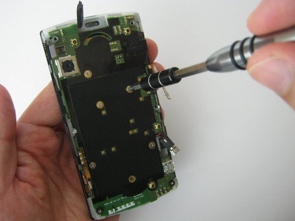 Kyocera Zio M6000 Digitizer Replacement: crwdns2935265:08crwdnd2935265:03crwdnd2935265:03crwdne2935265:0