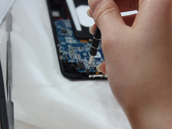 Acer One 10 S1003-114M Rear Camera Replacement: crwdns2935265:010crwdnd2935265:02crwdnd2935265:02crwdne2935265:0