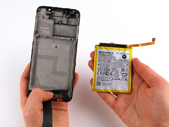 Motorola Moto E6 Play Display Assembly Replacement: crwdns2935265:012crwdnd2935265:02crwdnd2935265:02crwdne2935265:0