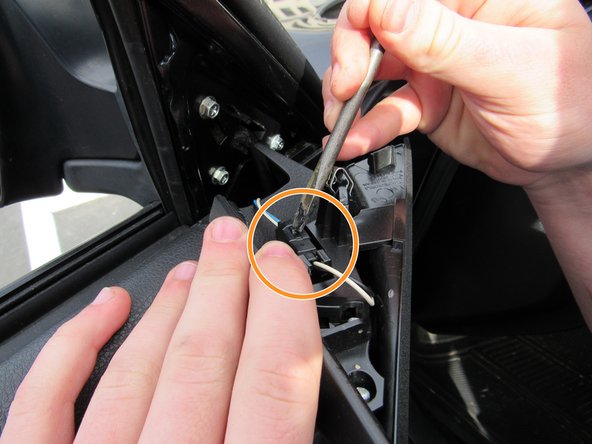 2009 Subaru Impreza WRX Front Speaker Replacement: crwdns2935265:04crwdnd2935265:02crwdnd2935265:02crwdne2935265:0