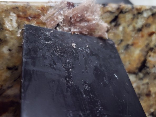 How to Fast Fix a Crack on Granite Countertop: 手順 6、 3の画像 2