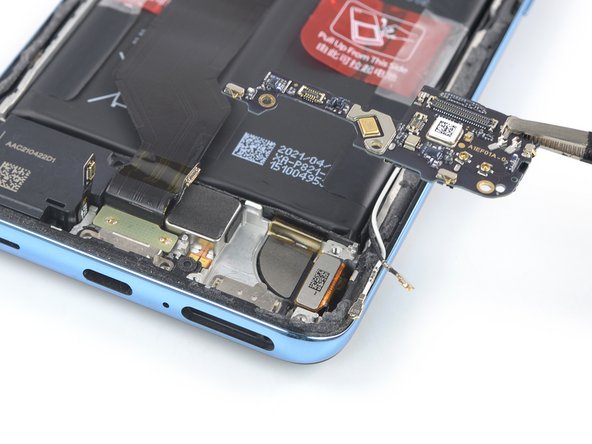 OnePlus 9 5G Screen Replacement, Remove the daughterboard: step 31, image 2 of 2