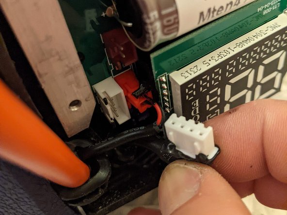 Gotway Begode Mten4 Electric Unicycle Controler Board Replacement, Disconnect remaining harnesses: crwdns2935265:04crwdnd2935265:03crwdnd2935265:03crwdne2935265:0