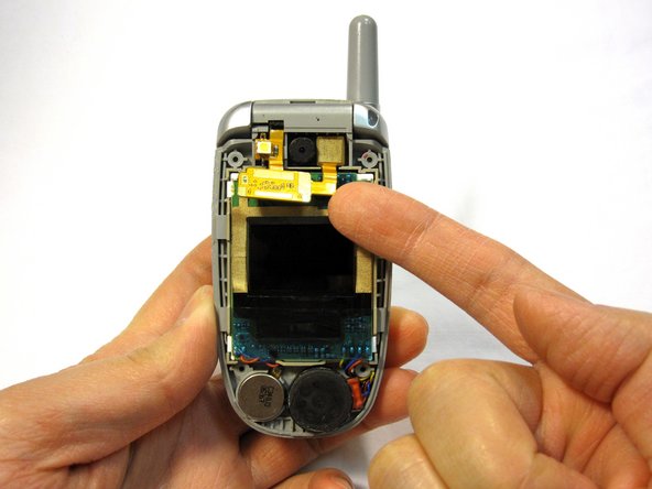 LG VX5200 LCD Screen Replacement: crwdns2935265:08crwdnd2935265:02crwdnd2935265:03crwdne2935265:0