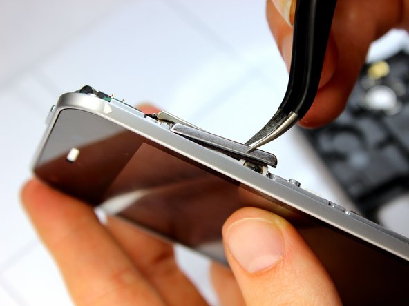 JIAYU F1 Volume Button Replacement, Remove Volume Button: crwdns2935265:05crwdnd2935265:02crwdnd2935265:03crwdne2935265:0