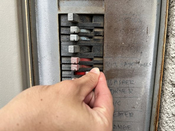 Replacing an LED Light Fixture: step 3, image 3 of 3