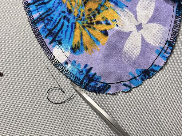 How to Repair a Torn Skirt Pocket: crwdns2935265:06crwdnd2935265:02crwdnd2935265:03crwdne2935265:0