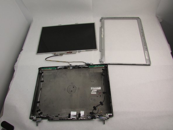 Dell Inspiron 1721 LCD Screen Replacement: step 11, image 3 of 3