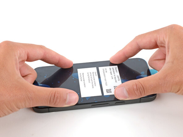 Google Pixel 9a Screen Replacement, Put the screen onto the frame: crwdns2935265:036crwdnd2935265:03crwdnd2935265:03crwdne2935265:0