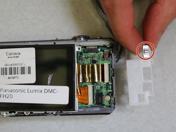 Panasonic Lumix DMC-FH20 LCD Screen Replacement: crwdns2935265:04crwdnd2935265:02crwdnd2935265:02crwdne2935265:0