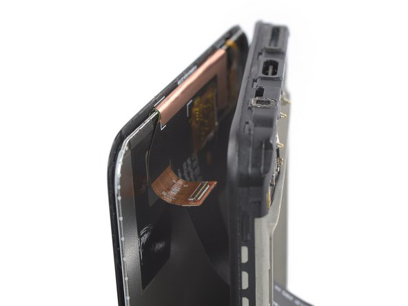 Xiaomi Redmi Note 9T Screen Replacement, Free the display cables: crwdns2935265:035crwdnd2935265:02crwdnd2935265:02crwdne2935265:0