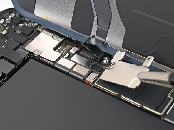 iPhone 16e Battery Replacement