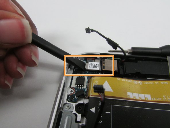 HP ElitePad 1000 G2 Power/Volume button Replacement: step 11, image 2 of 3