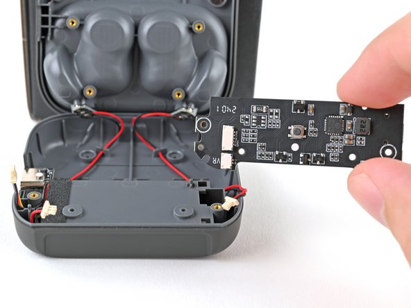 Fairphone Fairbuds Mainboard Replacement, Remove the mainboard: crwdns2935265:011crwdnd2935265:03crwdnd2935265:03crwdne2935265:0