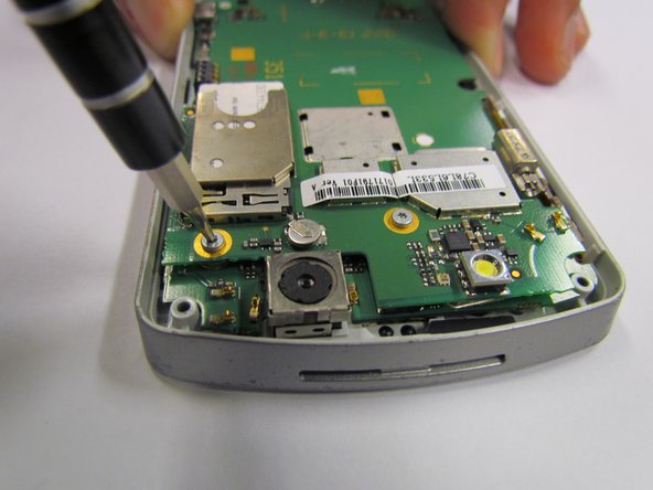 Motorola Q Global Display screen Replacement: crwdns2935265:07crwdnd2935265:02crwdnd2935265:02crwdne2935265:0