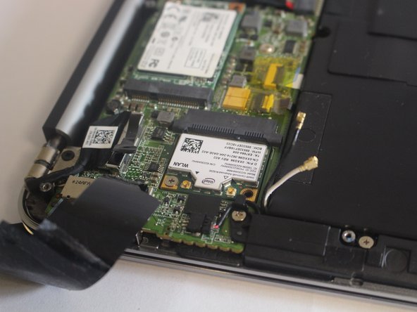 Dell XPS 13 L321X Wireless Card Replacement: crwdns2935265:03crwdnd2935265:02crwdnd2935265:02crwdne2935265:0