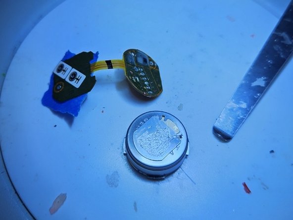 Plantronics Backbeat Fit Battery Replacement, Battery Pack disassembly: crwdns2935265:07crwdnd2935265:03crwdnd2935265:03crwdne2935265:0