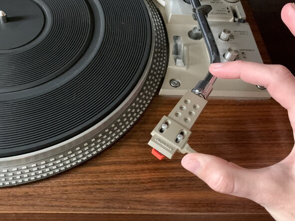 Pioneer PL-518 Turntable Needle Cartridge Replacement: crwdns2935265:05crwdnd2935265:01crwdnd2935265:03crwdne2935265:0