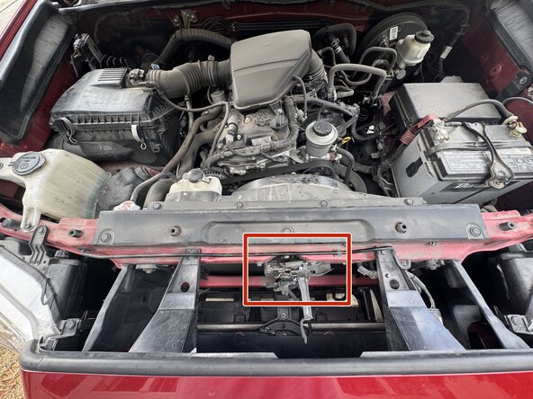 2020 Toyota Tacoma SR 4-cylinder Engine Air Filter Replacement, Engine air filter: stap 1, afbeelding 3 van 3