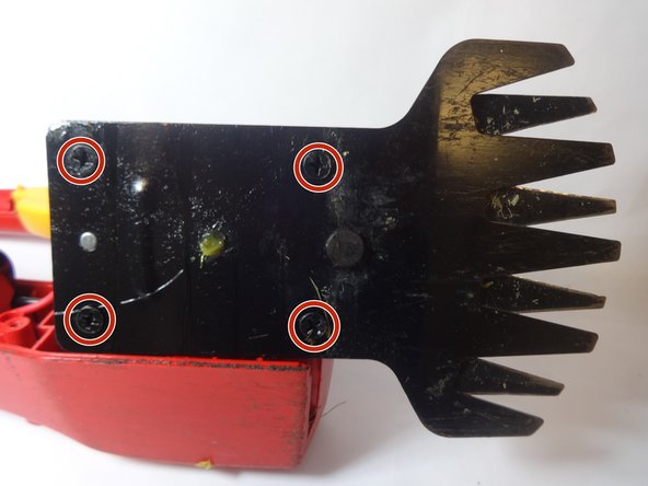 Homelite UT44172 Blades Replacement, Exposing Blade Components: crwdns2935265:03crwdnd2935265:02crwdnd2935265:02crwdne2935265:0