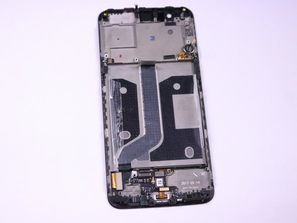 OnePlus 5 Screen Assembly Replacement: step 2, image 3 of 3