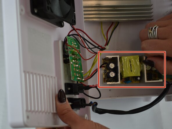 Gourmia GMF600 Capacitor Assembly Replacement: step 2, image 2 of 2