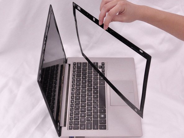 Asus Zenbook UX32VD  HD Web Camera Replacement: crwdns2935265:03crwdnd2935265:03crwdnd2935265:03crwdne2935265:0