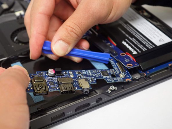 Lenovo ThinkPad S431 HDMI-USB Jack assembly Replacement: crwdns2935265:08crwdnd2935265:03crwdnd2935265:03crwdne2935265:0