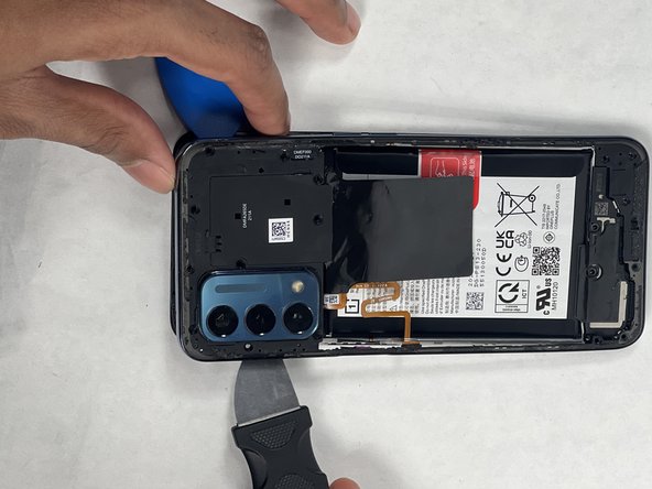 OnePlus Nord N200 Front-Facing Camera Replacement: crwdns2935265:06crwdnd2935265:02crwdnd2935265:03crwdne2935265:0