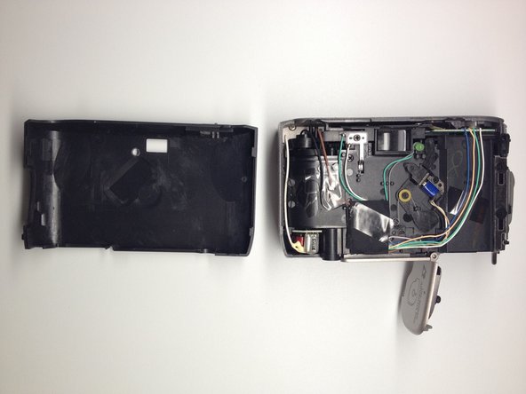 Disassembling Kodak Advantix F350 Display: crwdns2935265:06crwdnd2935265:03crwdnd2935265:03crwdne2935265:0