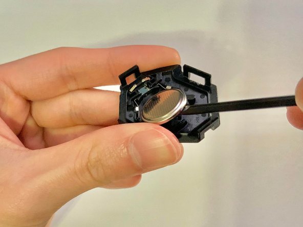 Subaru Legacy 2009 Key Fob Battery Replacement: crwdns2935265:05crwdnd2935265:02crwdnd2935265:03crwdne2935265:0