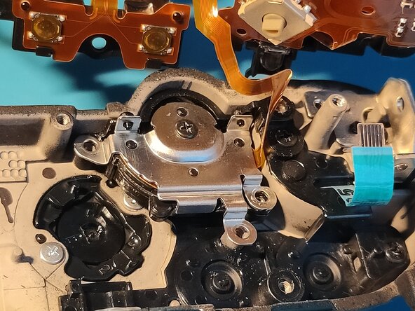 Sony A7 II Top Flex Cable replacement: crwdns2935265:044crwdnd2935265:01crwdnd2935265:02crwdne2935265:0