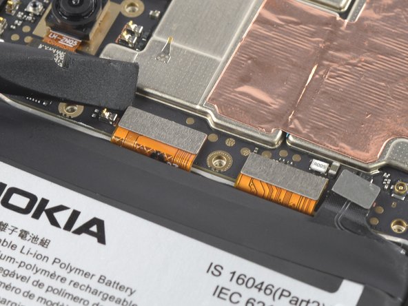 Nokia G42 5G Screen Assembly Replacement, Disconnect the display cable: crwdns2935265:026crwdnd2935265:01crwdnd2935265:02crwdne2935265:0