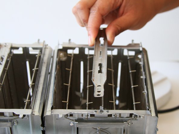 Oster 3905 Lever Spring Replacement: crwdns2935265:015crwdnd2935265:03crwdnd2935265:03crwdne2935265:0