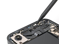 iPhone 16e Earpiece Speaker Replacement