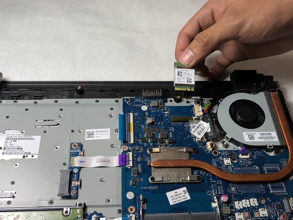 HP 15-AF131DX Wireless Network Card Replacement: crwdns2935265:07crwdnd2935265:03crwdnd2935265:03crwdne2935265:0