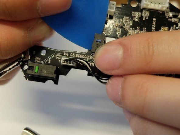 Razer Naga Trinity Scroll Wheel Click Switch Replacement: step 15, image 2 of 2