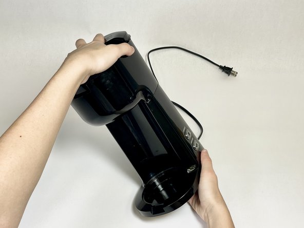 How to Clean a Mainstays Coffee Maker Water Tube: crwdns2935265:09crwdnd2935265:02crwdnd2935265:03crwdne2935265:0