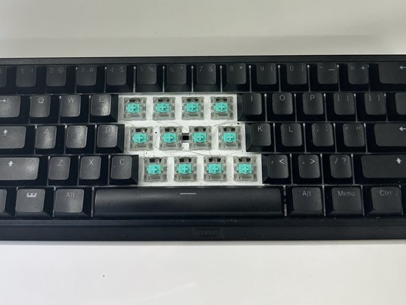 How to Deep Clean a Mechanical Keyboard: crwdns2935265:02crwdnd2935265:03crwdnd2935265:03crwdne2935265:0