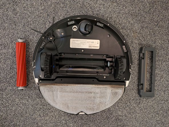 Roborock S7 Max Ultra Main Brush Replacement, Remove the Brush: crwdns2935265:03crwdnd2935265:02crwdnd2935265:02crwdne2935265:0