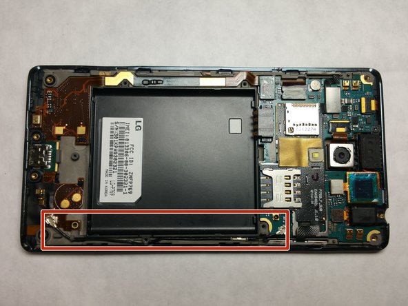 LG Optimus L9 P769 Micro-USB Port Replacement: crwdns2935265:05crwdnd2935265:03crwdnd2935265:03crwdne2935265:0