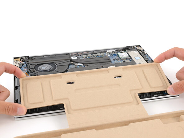 HP EliteBook 845 G9 Battery Replacement, Remove the battery: crwdns2935265:012crwdnd2935265:02crwdnd2935265:03crwdne2935265:0