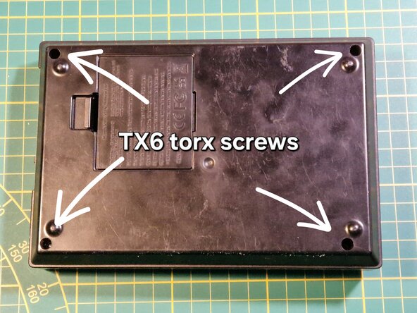 Stylophone Beat analog sync out MOD, Remove the screws: crwdns2935265:02crwdnd2935265:01crwdnd2935265:02crwdne2935265:0