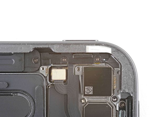 iPad Pro 11" (2. Generation) Einschalttaste tauschen, Kabel zur Einschalttaste losschrauben: Schritt 33, Bild 2 von 2