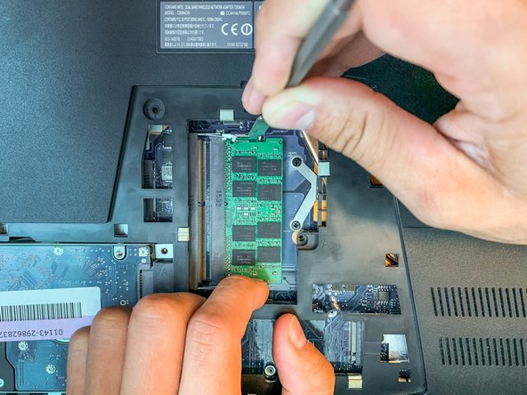 Asus ROG ZX50VW-BH17N10 RAM Replacement: crwdns2935265:03crwdnd2935265:02crwdnd2935265:03crwdne2935265:0